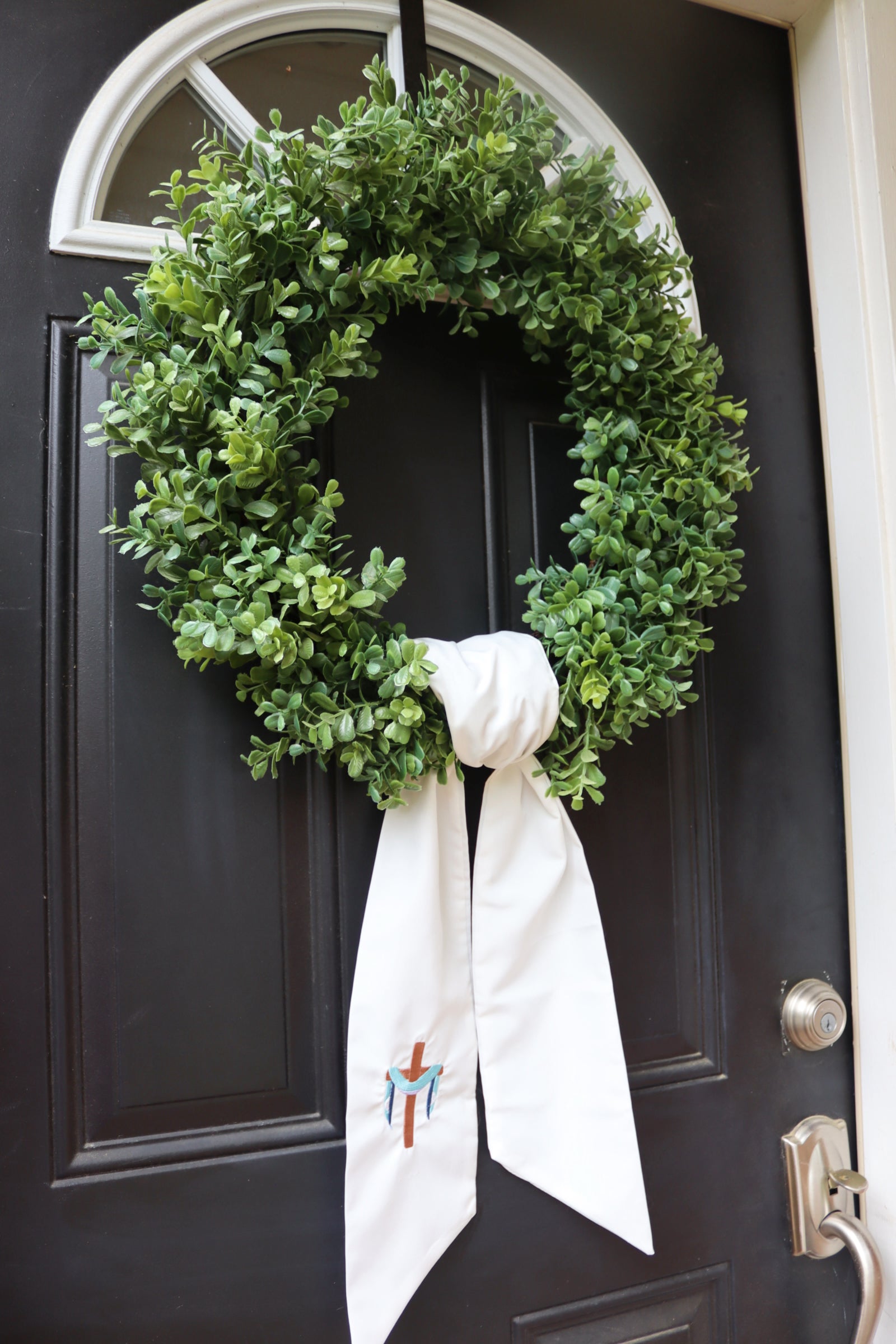 He Is Risen Wreath Sash