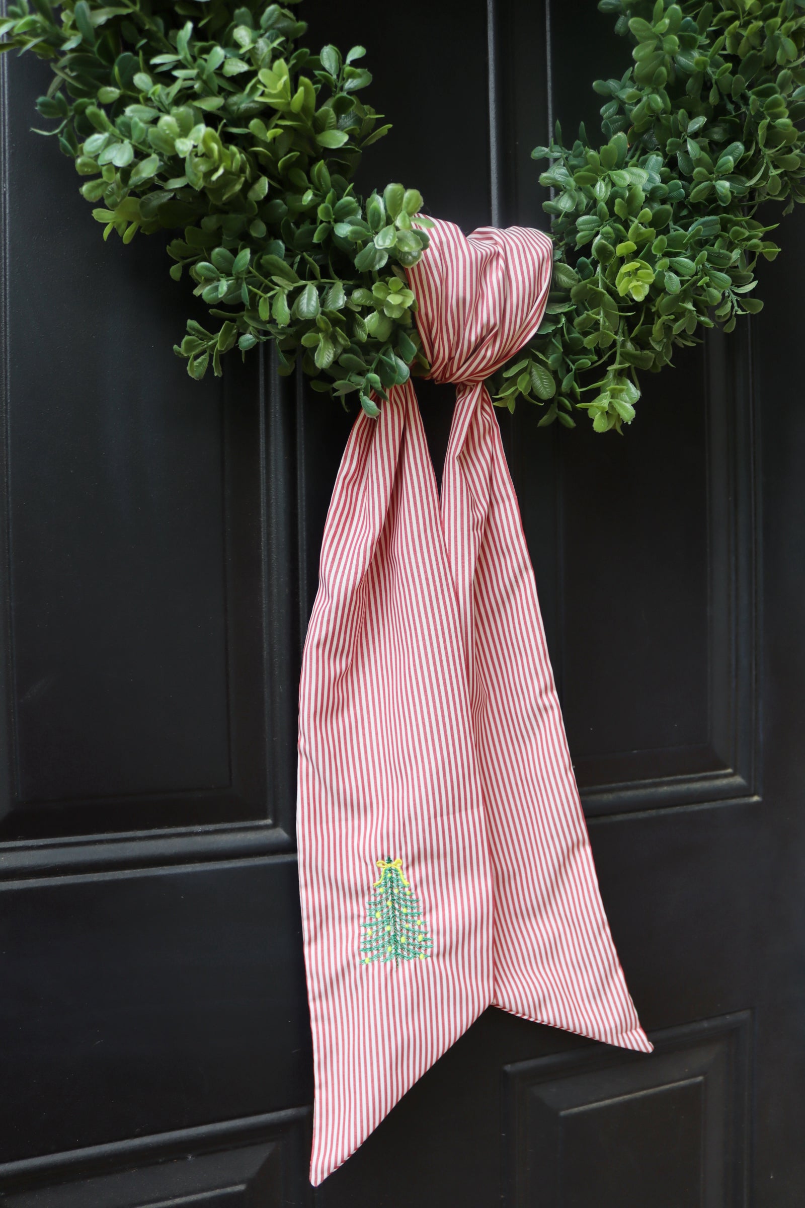 Merry & Bright Wreath Sash